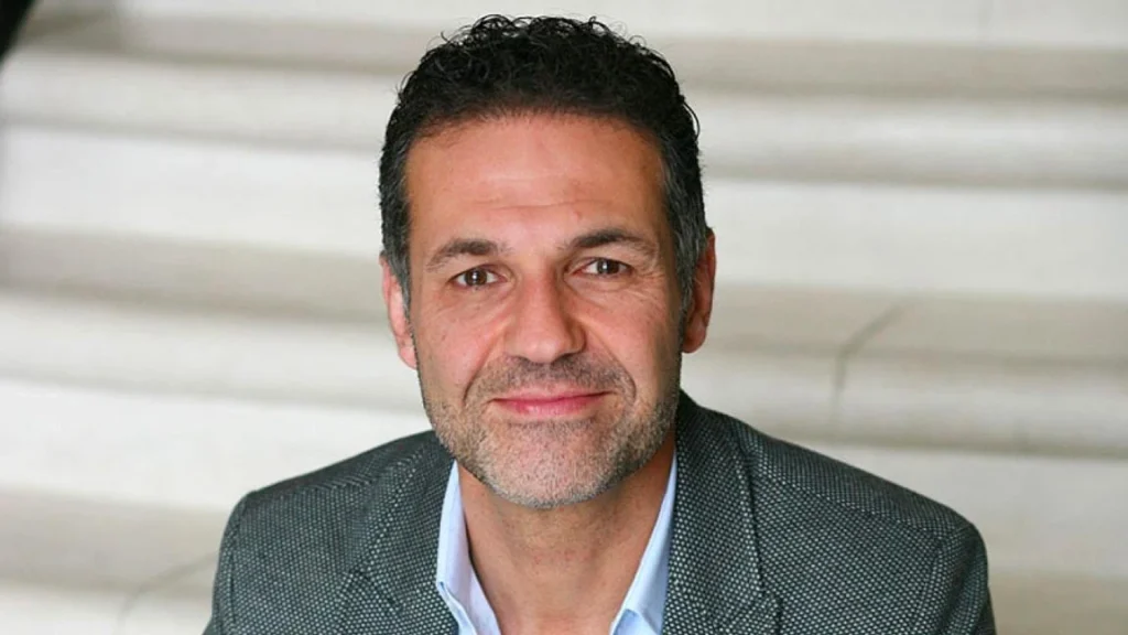زندگی‌نامه خالد حسینی