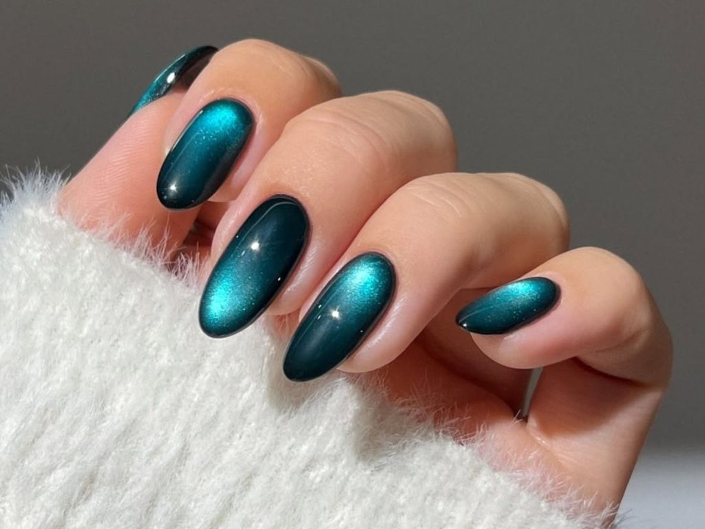 Velvet Nails