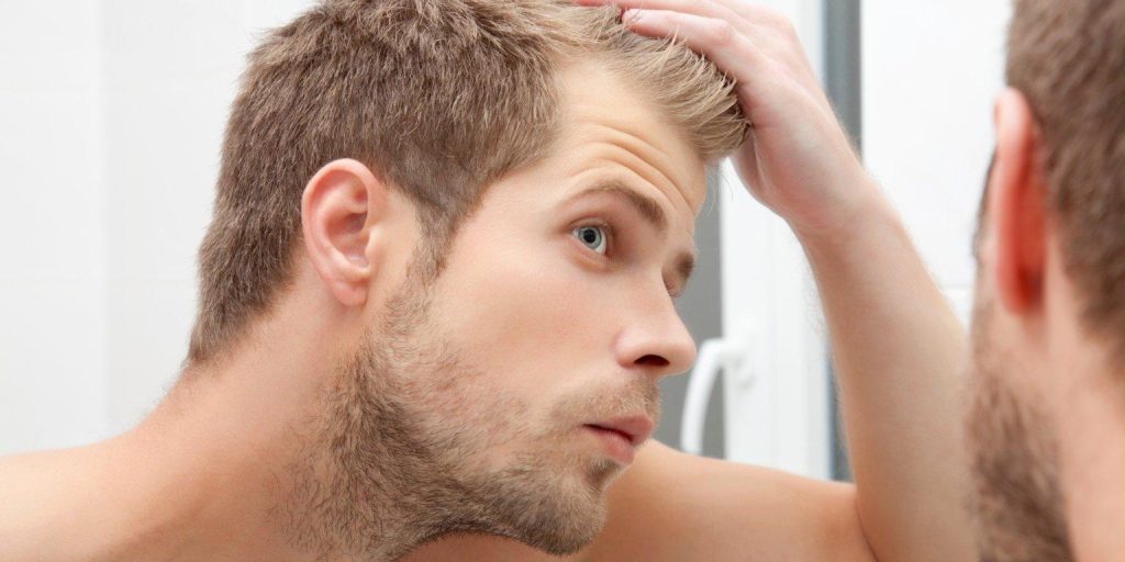 چرخه زندگی مو؛ چرا ریزش مو طبیعی است؟