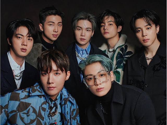 آیا اعضای BTS فعالیت انفرادی دارند؟