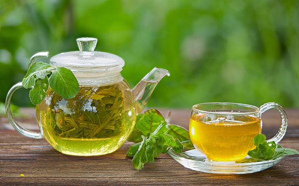 آیا می‌توان چای سبز را با چای سیاه ترکیب کرد؟