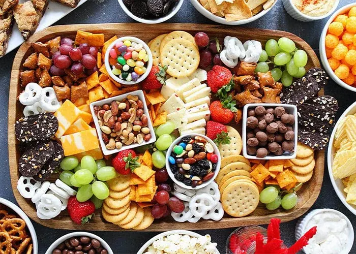 دورهمی را با تعداد محدودی از دوستان برگزار کنید