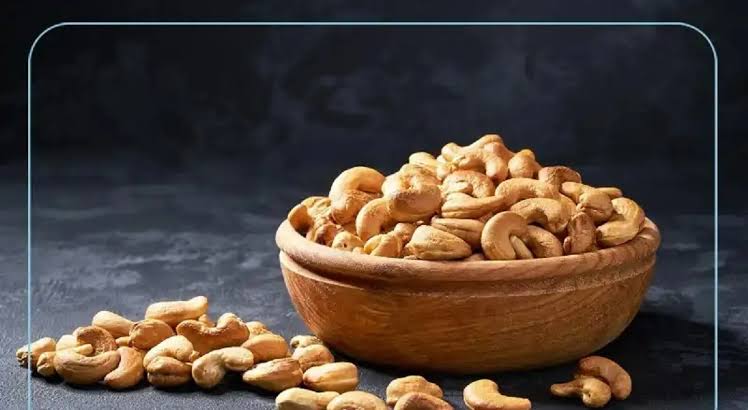 آیا بادام هندی برای صبحانه مناسب است؟