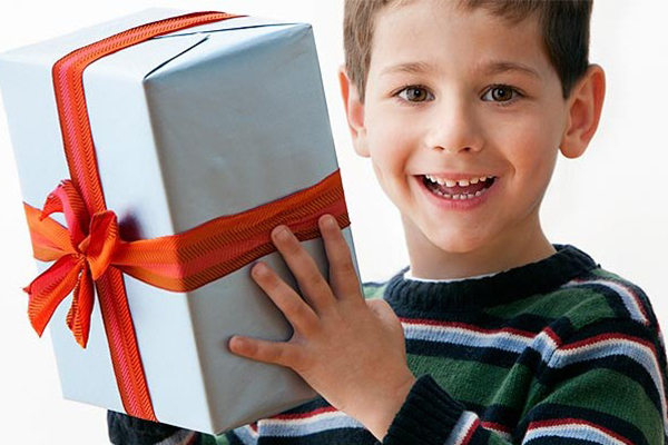 کادوهای هیجان‌انگیز برای پسرهای ۵ تا ۷ ساله